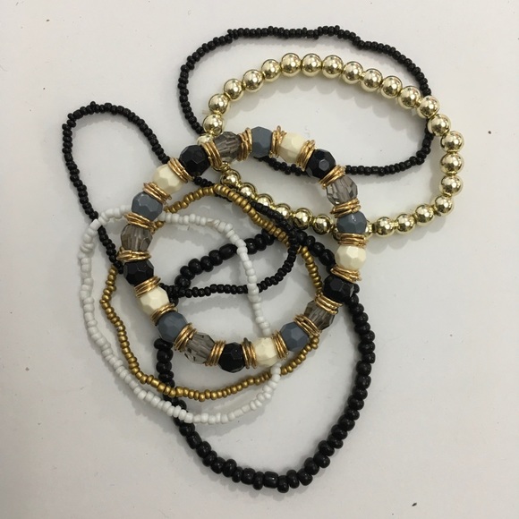 Boho Multi Layered Bead Bracelet (NEW) - Picture 2 of 3